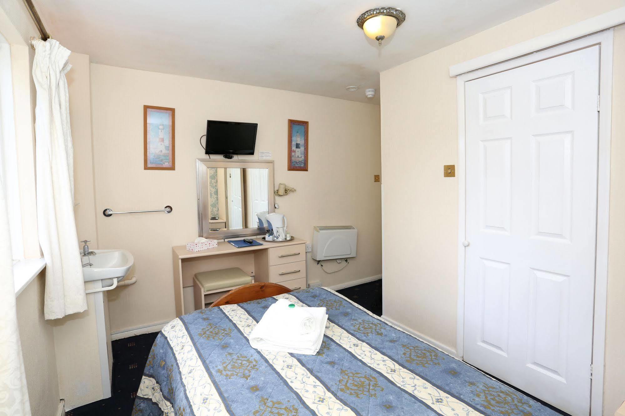 Dorset Hotel, Isle Of Wight Райд Екстериор снимка